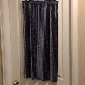 Maeve (Anthropologie ) Velvet Patterned Skirt